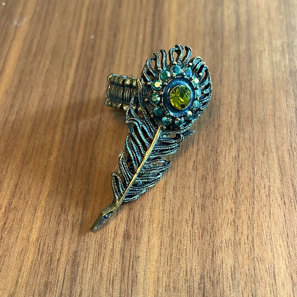 Peacock feather ring